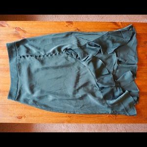Lulu’s Green Satin Ruffled Midi Skirt - Size S